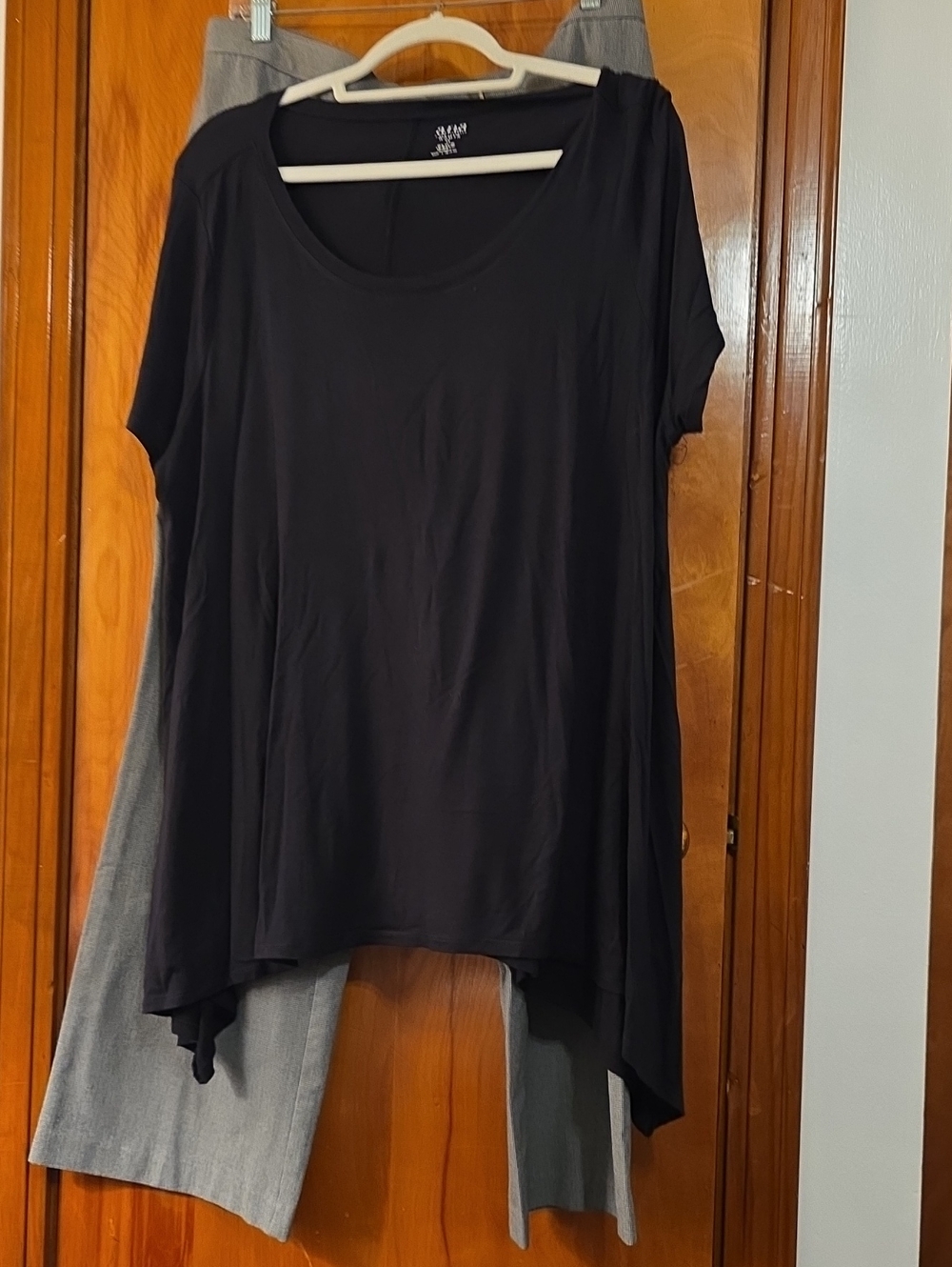 Black Short Sleeve Asymmetric Tunic - Women And Black And White Checked Pants